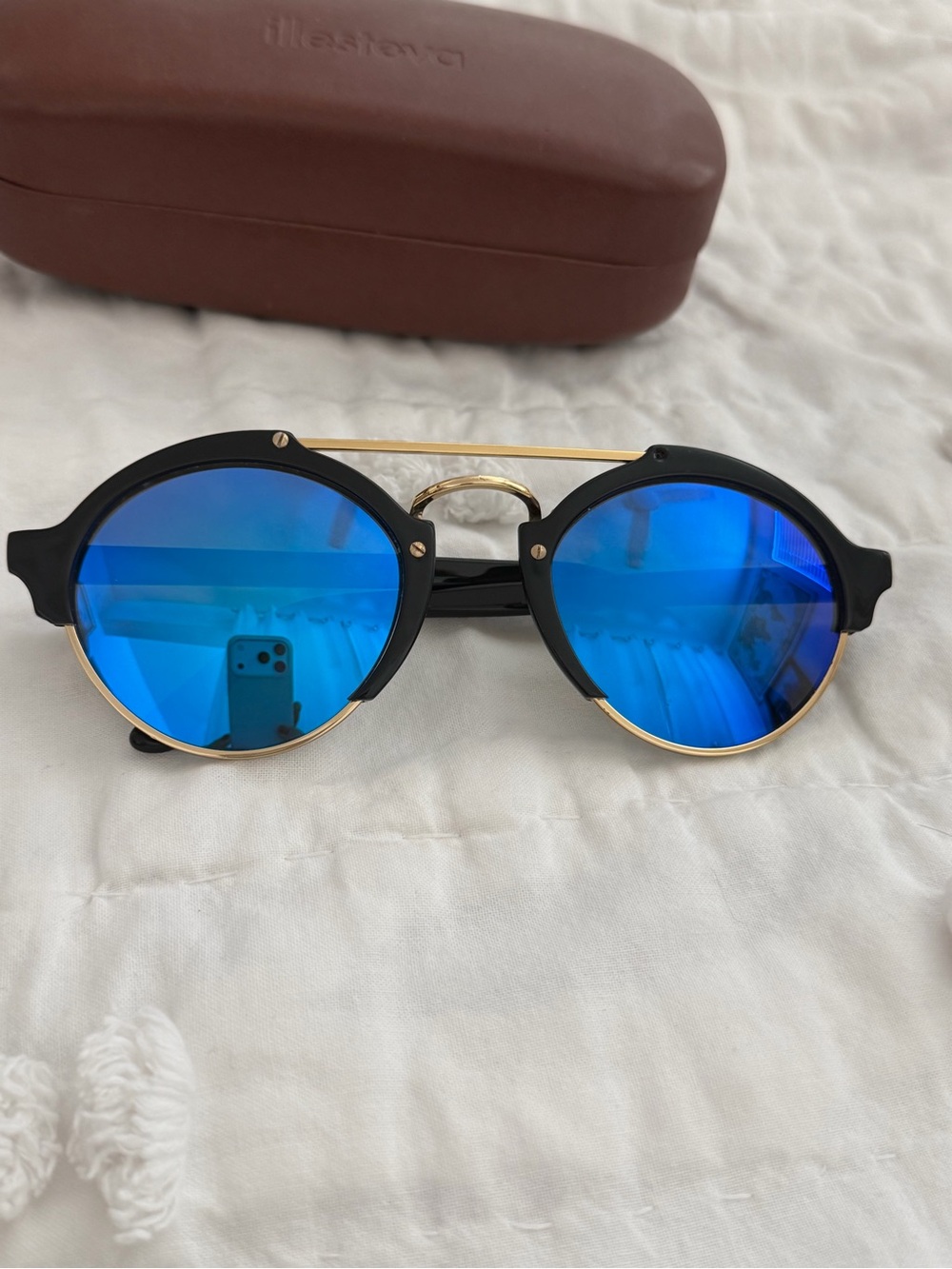 Illesteva Milan 2 Round Sunglasses with Blue Mirrored Lenses and Gold Trim